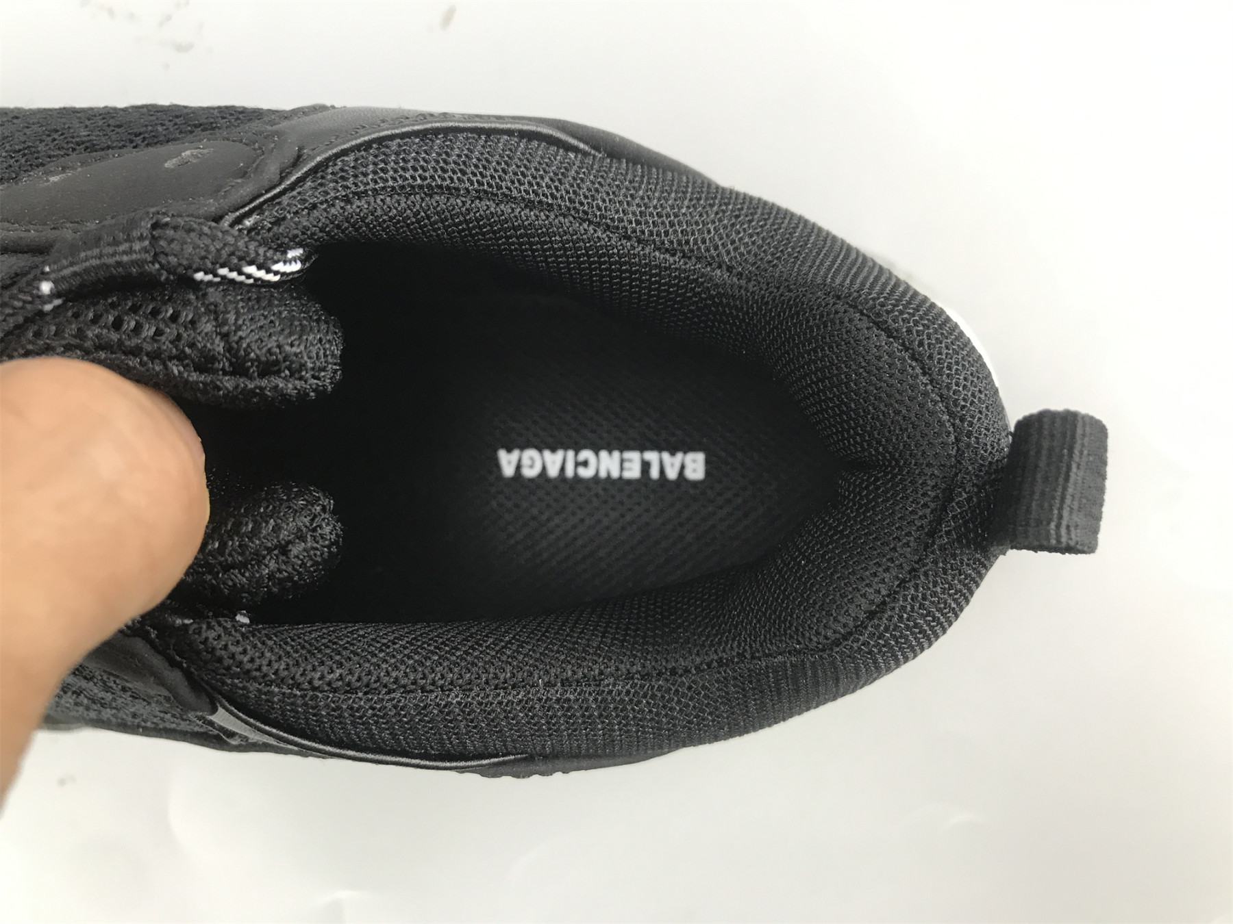 UA TRIPLE S CLEAR SOLE BLACK SILVER