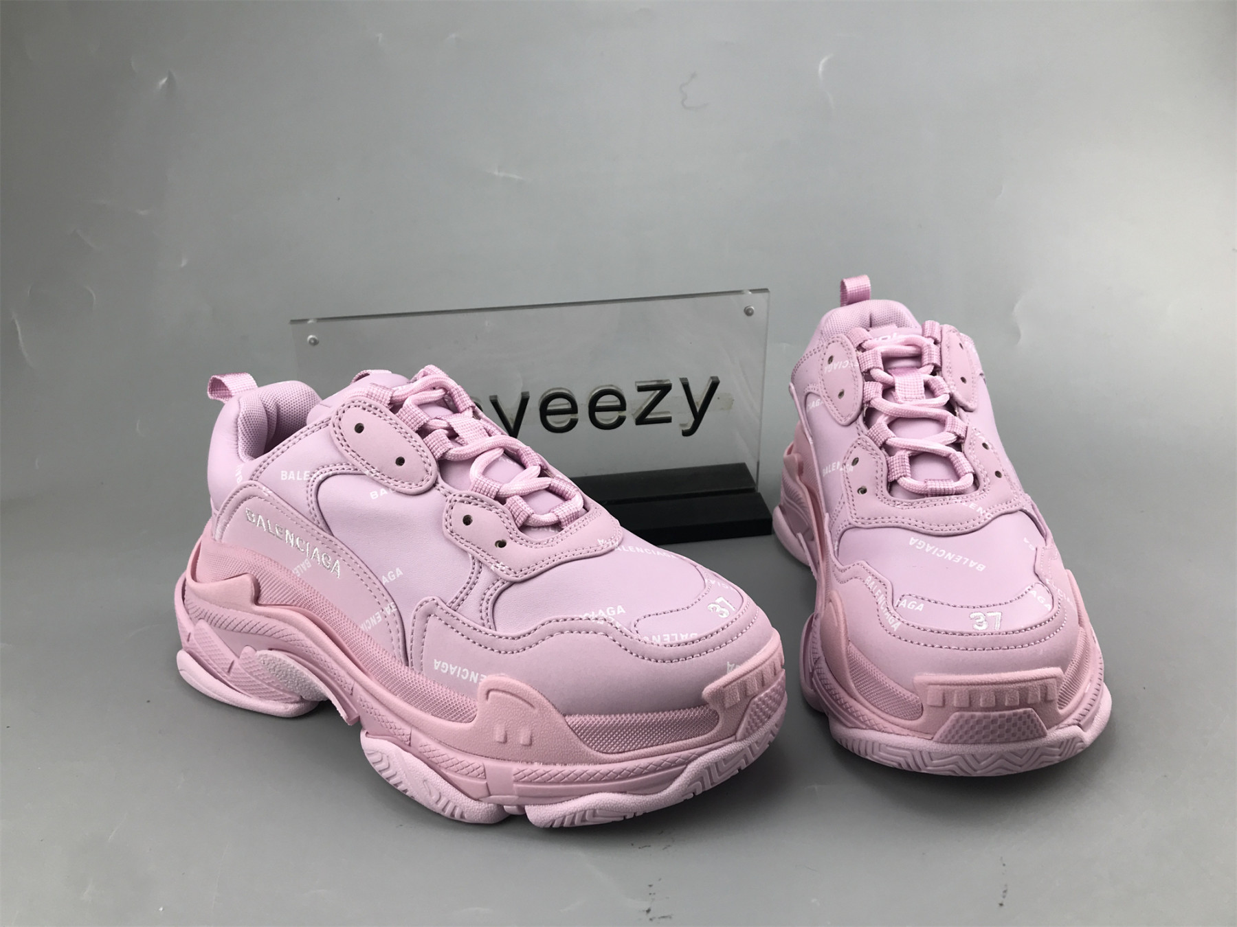 UA TRIPLE S SNEAKER GODDESS POWDER