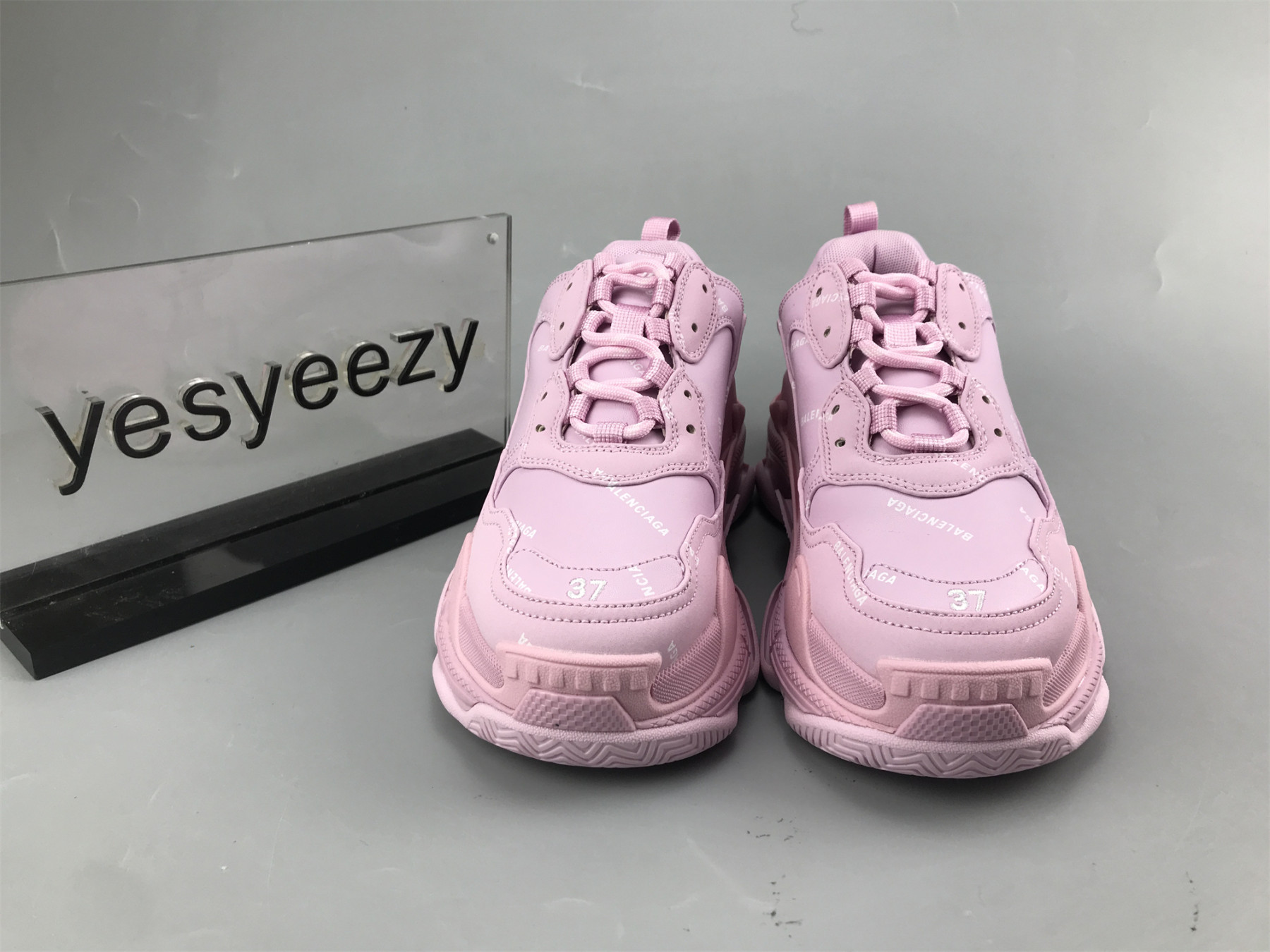 UA TRIPLE S SNEAKER GODDESS POWDER