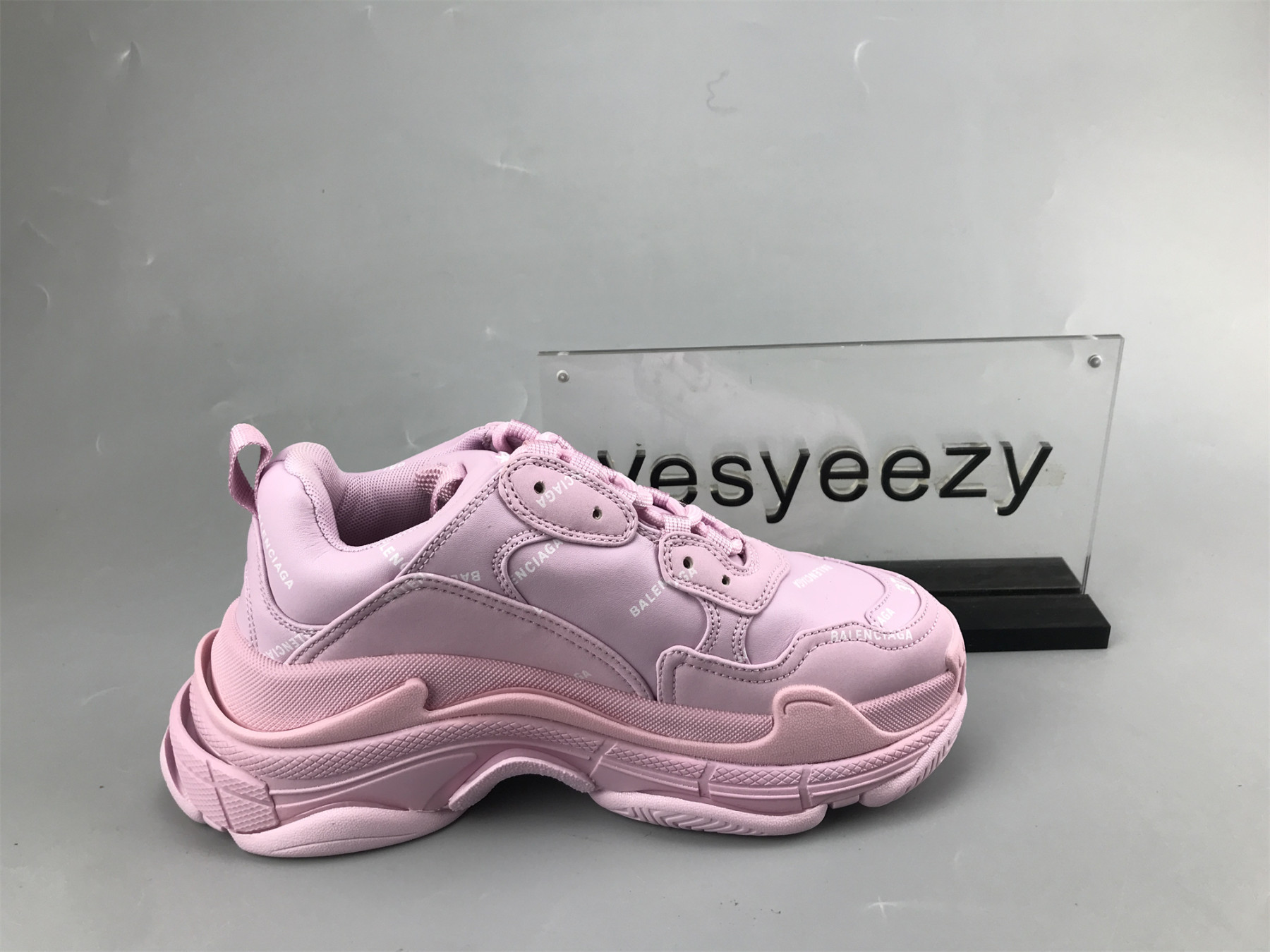 UA TRIPLE S SNEAKER GODDESS POWDER