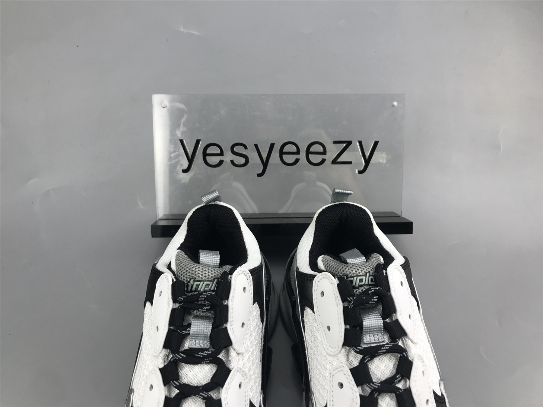 UA TRIPLE S SNEAKER GREY DARK GRAY BLACK