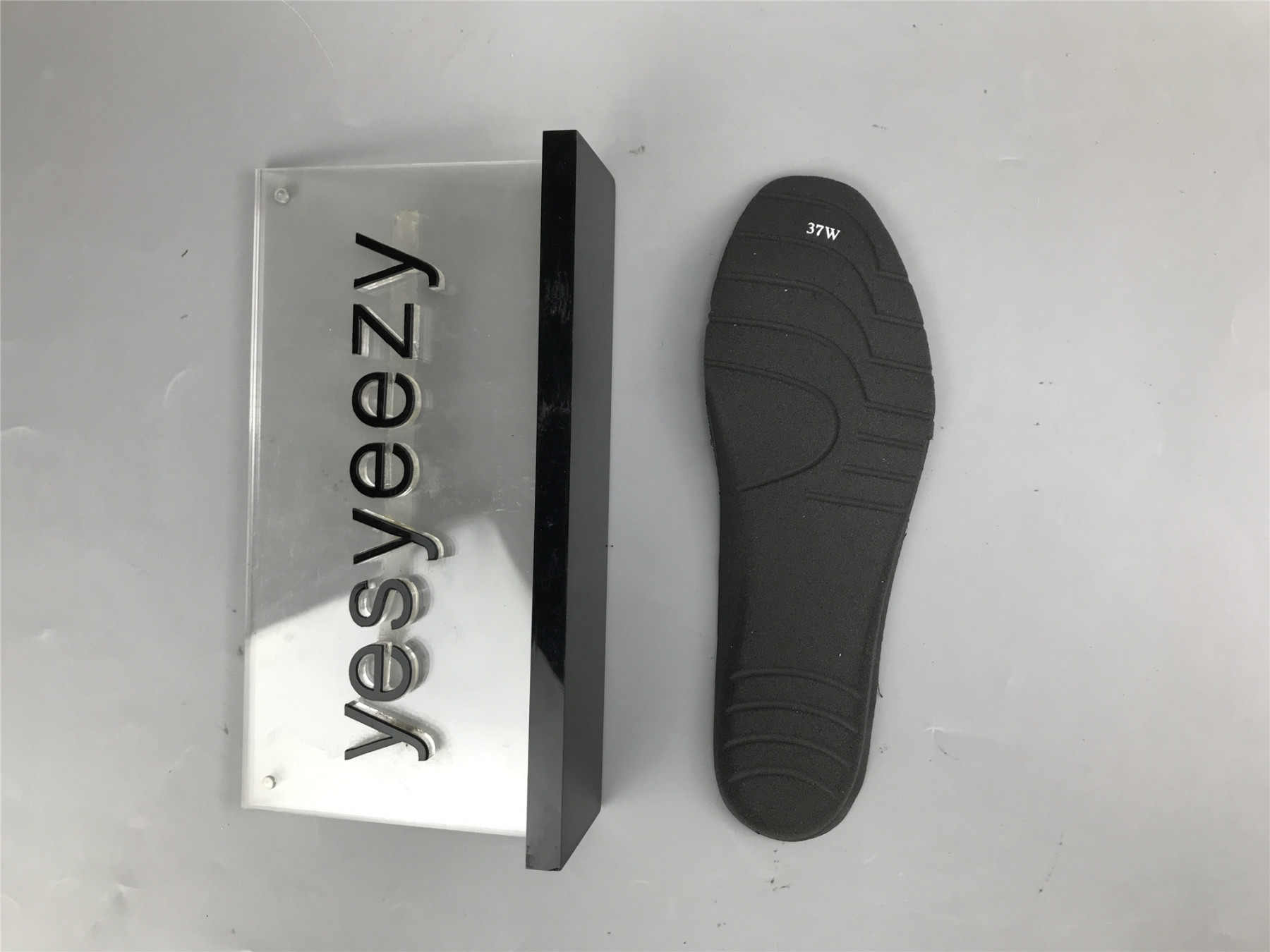 UA X-PANDER GRAY
