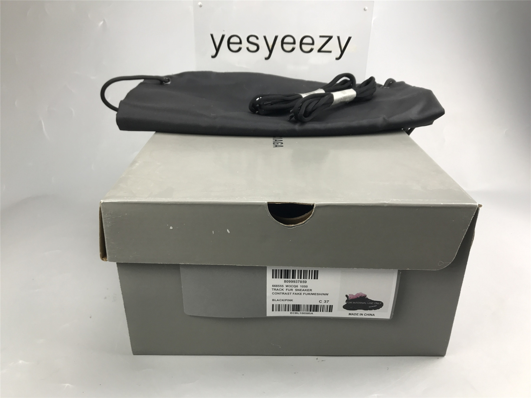 UA TRACK FUR SNEAKER BLACK PINK
