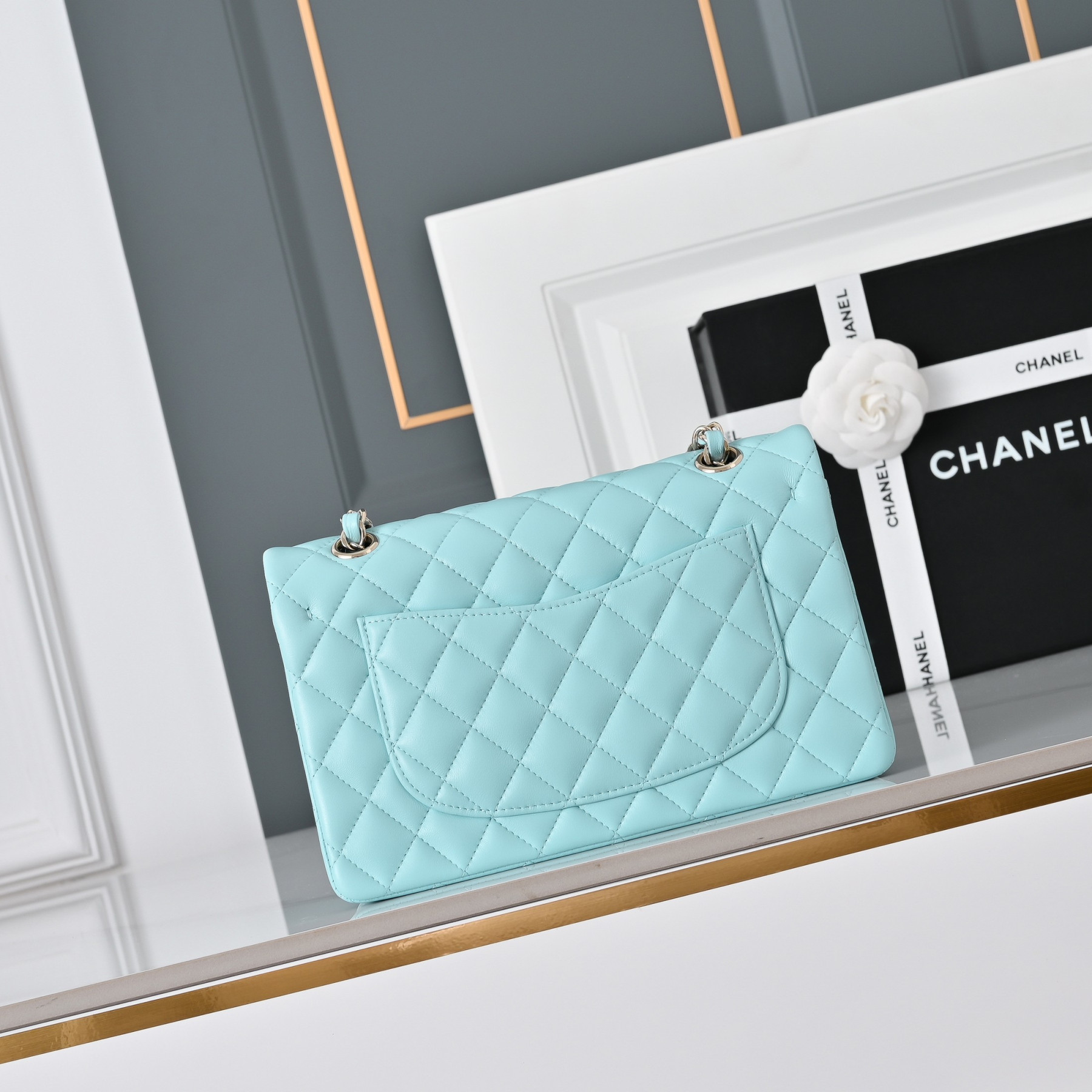 Ch**el classic flap handbag sky blue lambskin with light gold hardware a01113 23x14.5x6cm