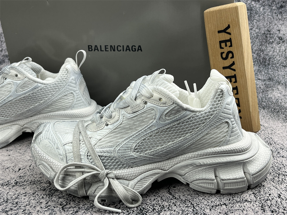 UA 3XL SNOW WHITE