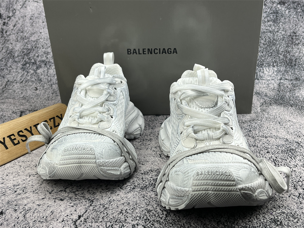 UA 3XL SNOW WHITE