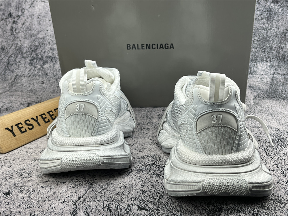 UA 3XL SNOW WHITE