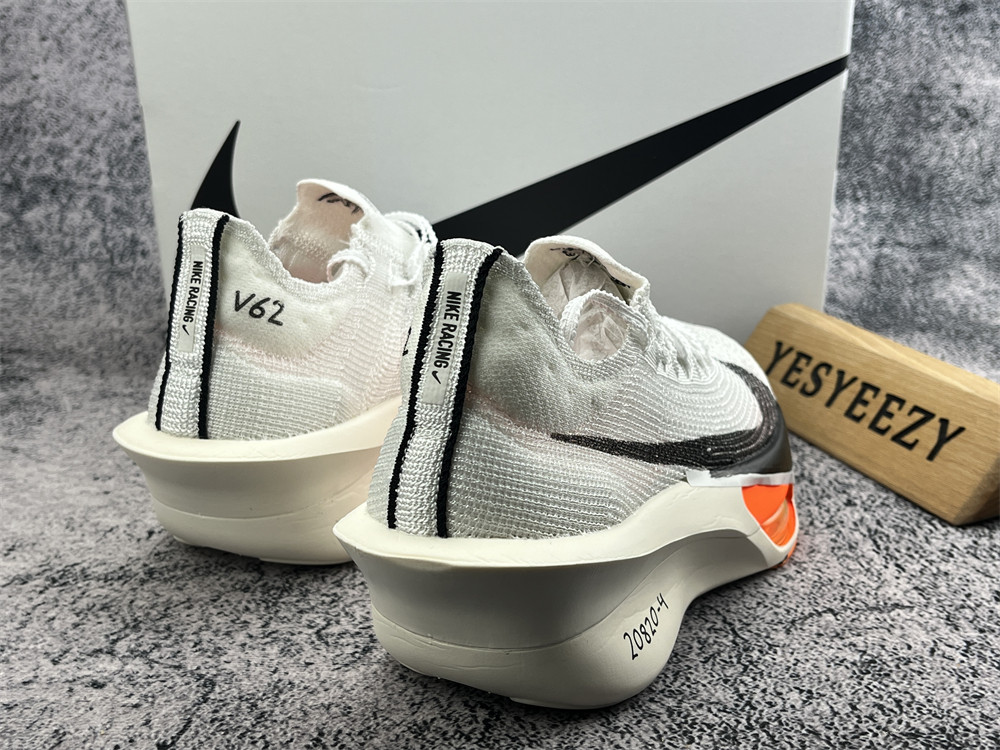 UA AIR ZOOM ALPHAFLY NEXT% 3 