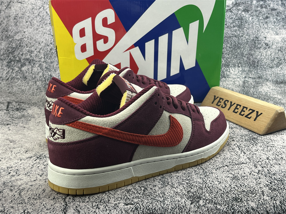 UA Nike SB Dunk Low Skate Like a Girl