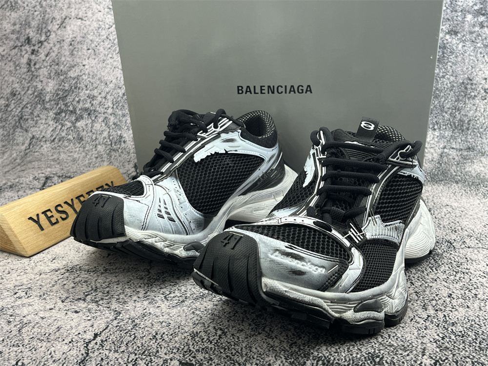 ua Ba1en*iaga stapler sneakers