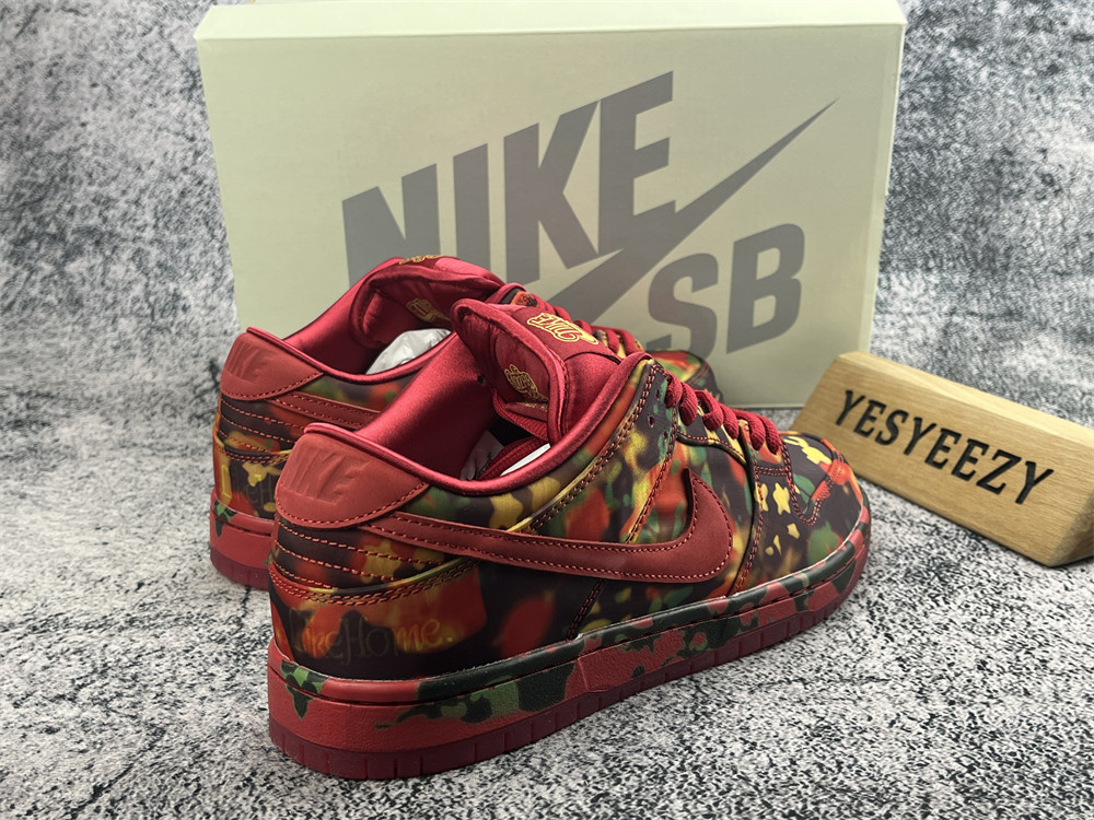 UA Nike SB Dunk Low