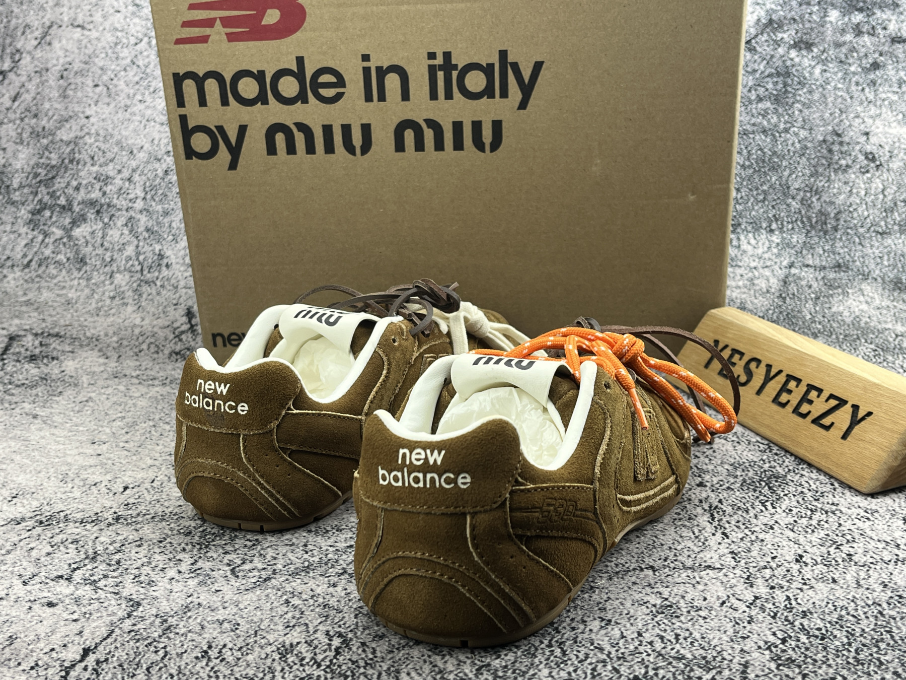 ua m1v m1v x new Ba1an*e 530 sl suede sneakers