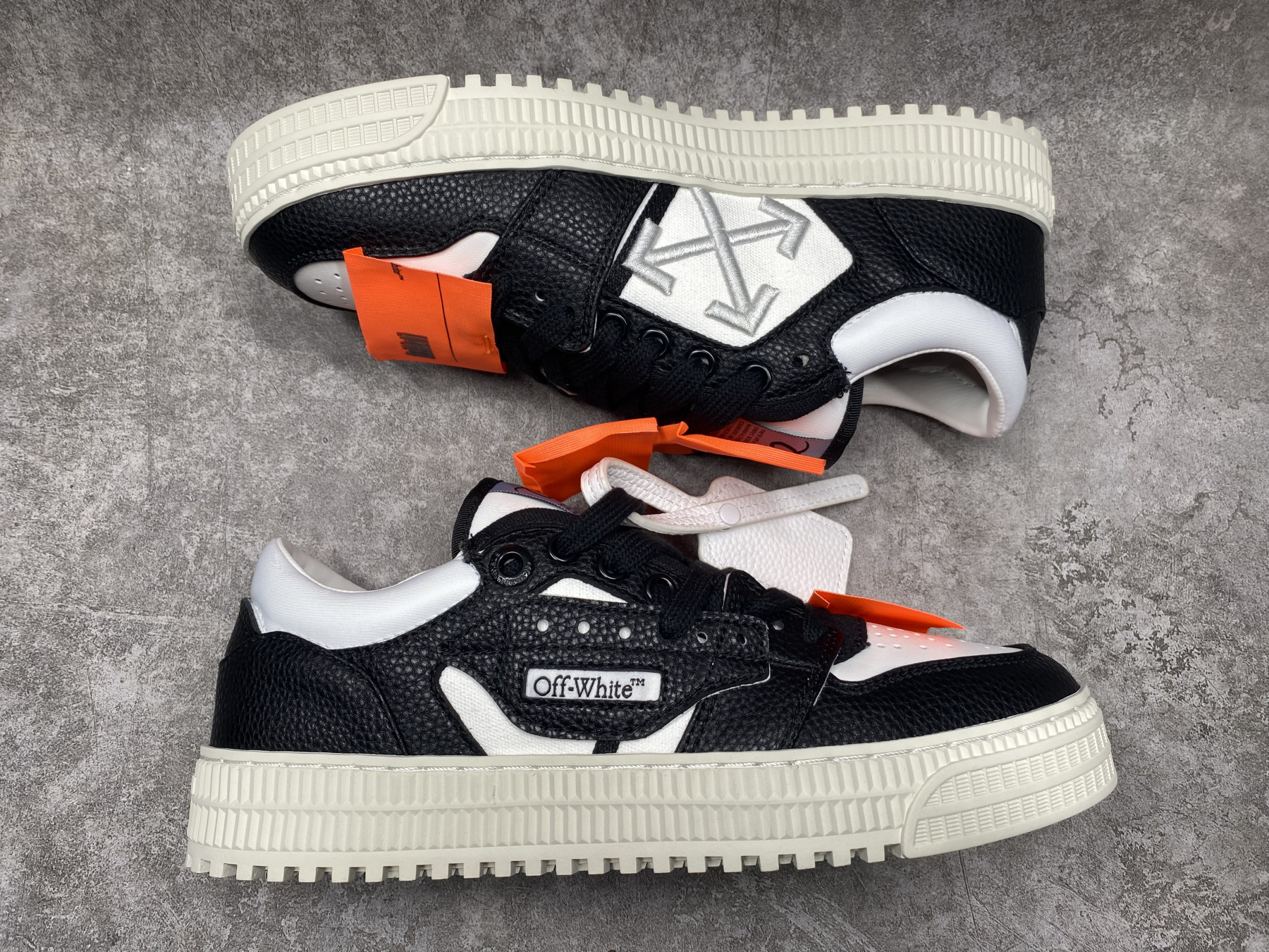 UA Off-White 3.0 Court Low Top Sneakers