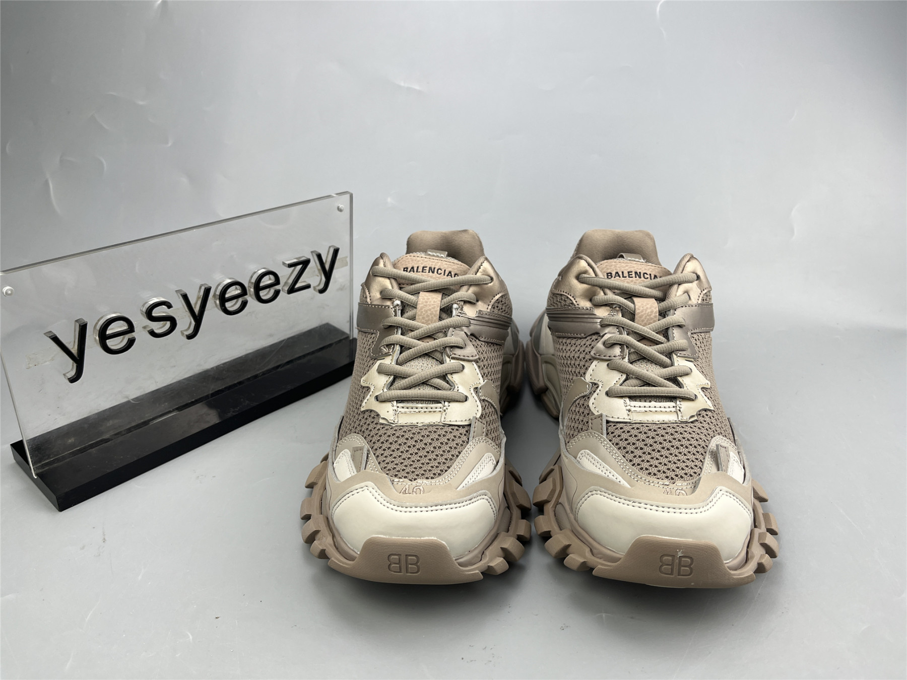 UA TRACK 3 SNEAKER DRK BEIG