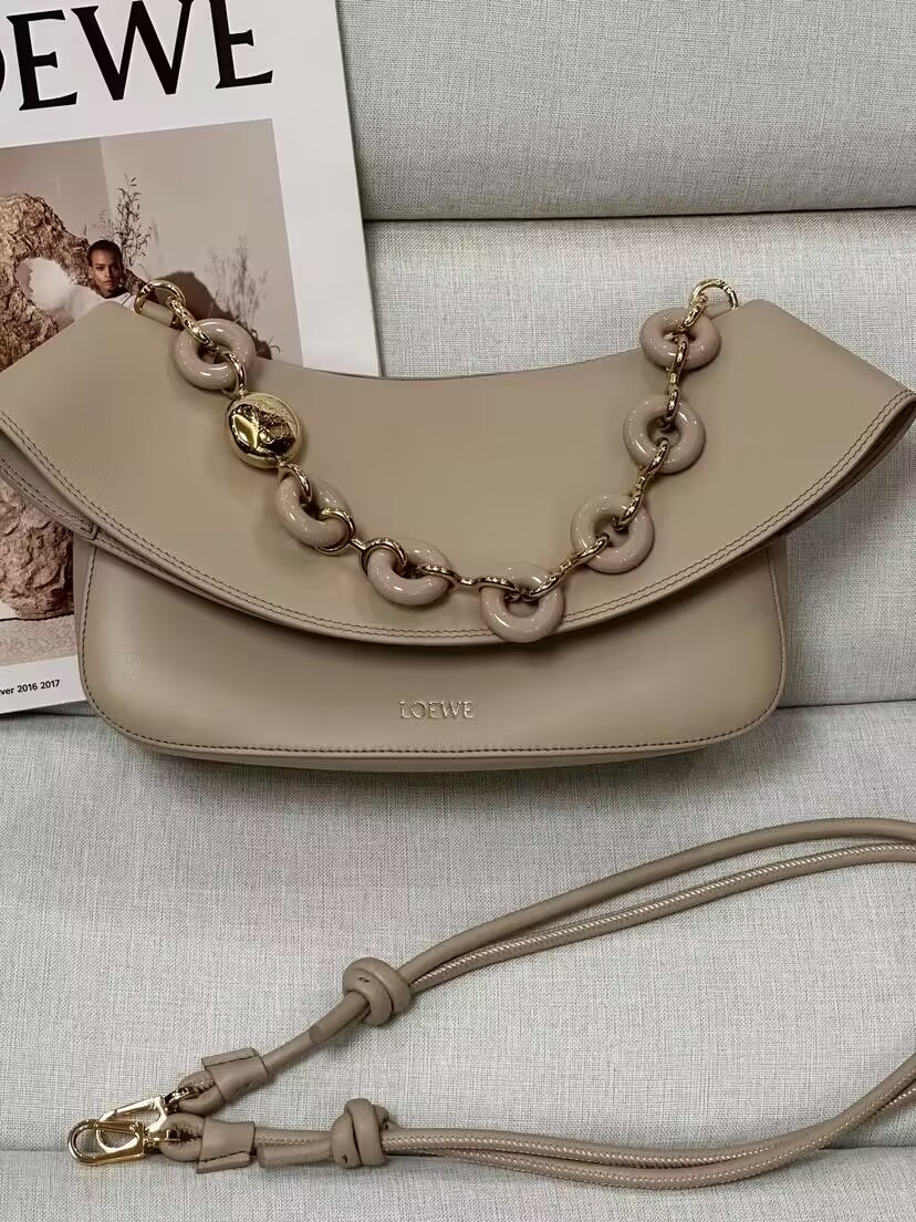 L0ew* medium ola bag 18x26x13cm