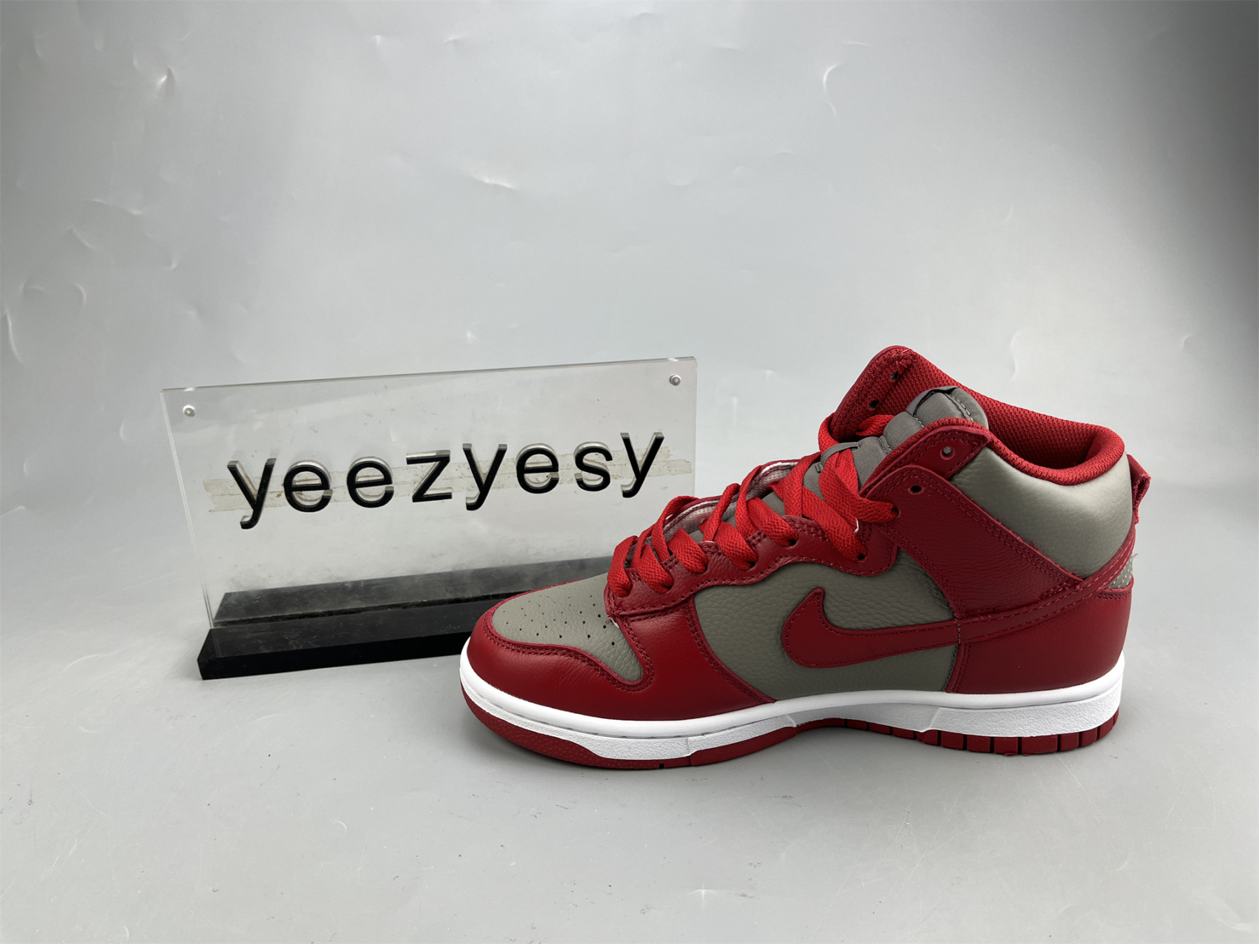UA NIKE DUNK HIGH 