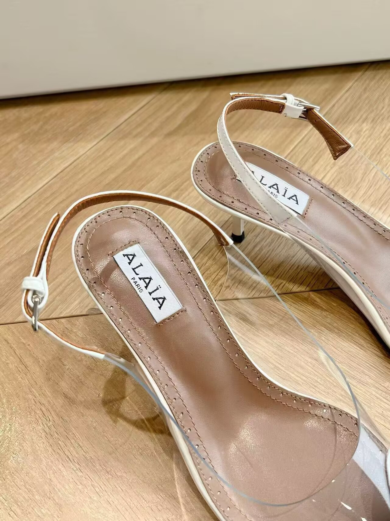 UA A1a1a Le Coeur Plexi Heart-Toe Slingback Pump 5.5cm Heel