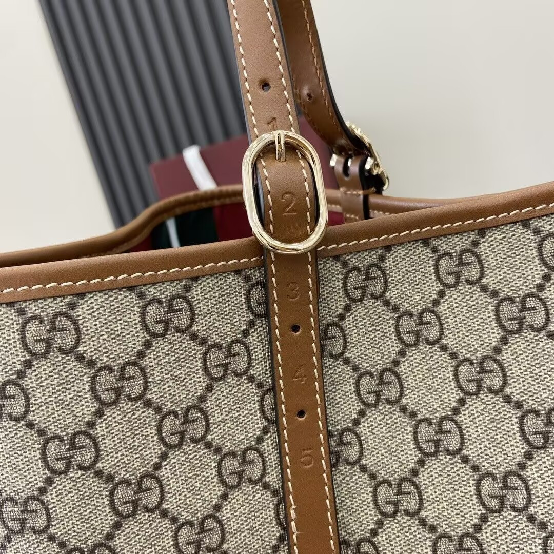 Gvc*1 GG Emblem Maxi Tote Bag 45.5x30x16cm (Without Original Box)