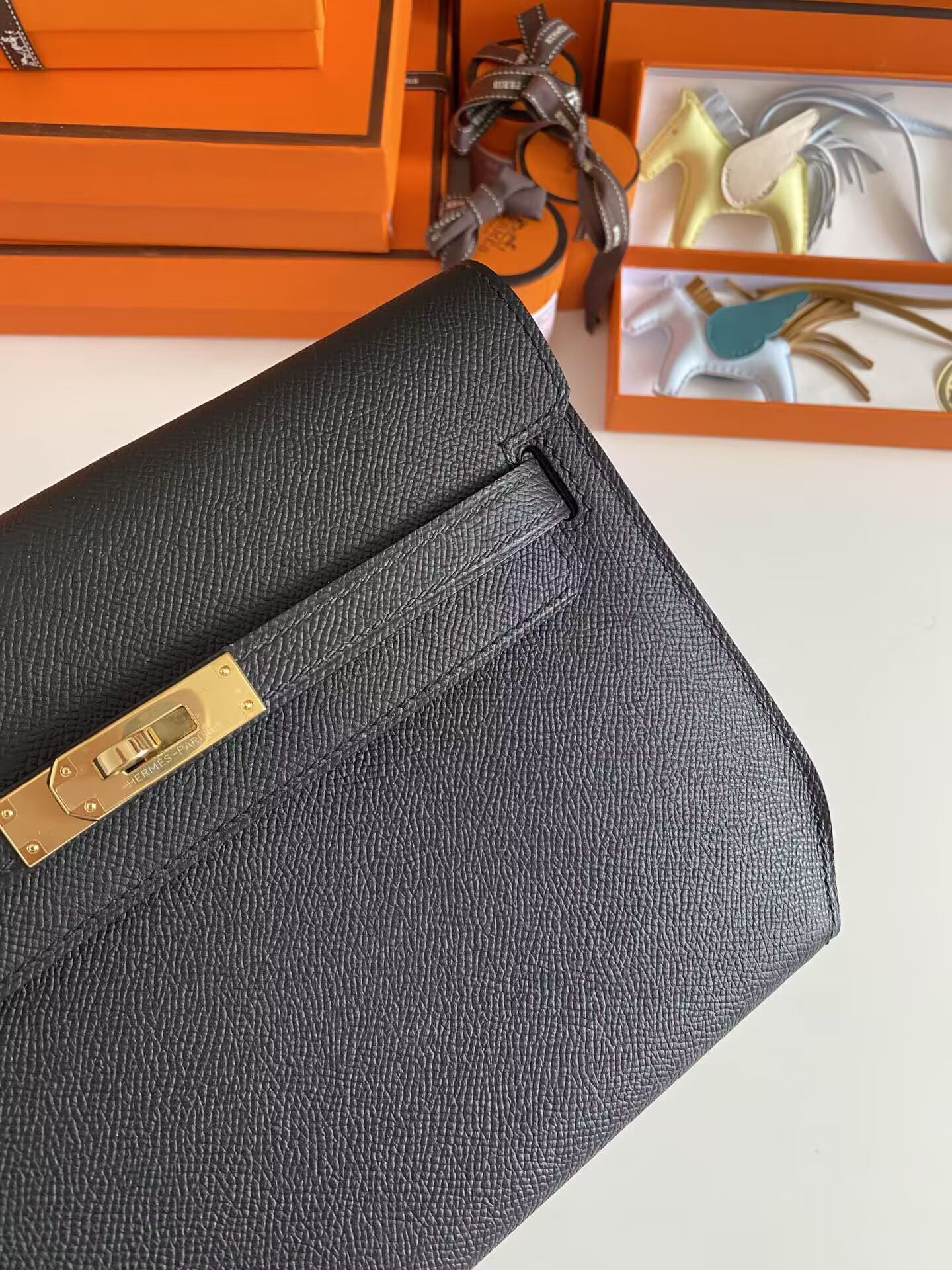 H**me5 kelly depeches epsom 25cm