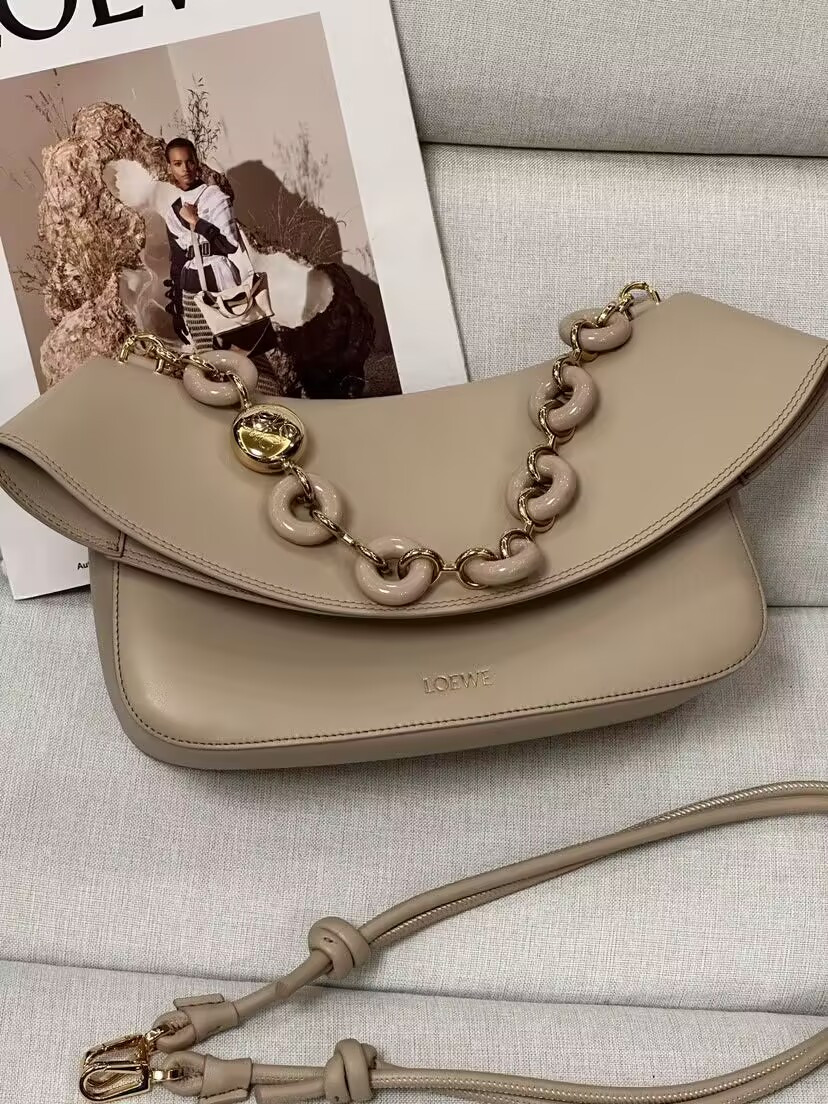 L0ew* medium ola bag 18x26x13cm