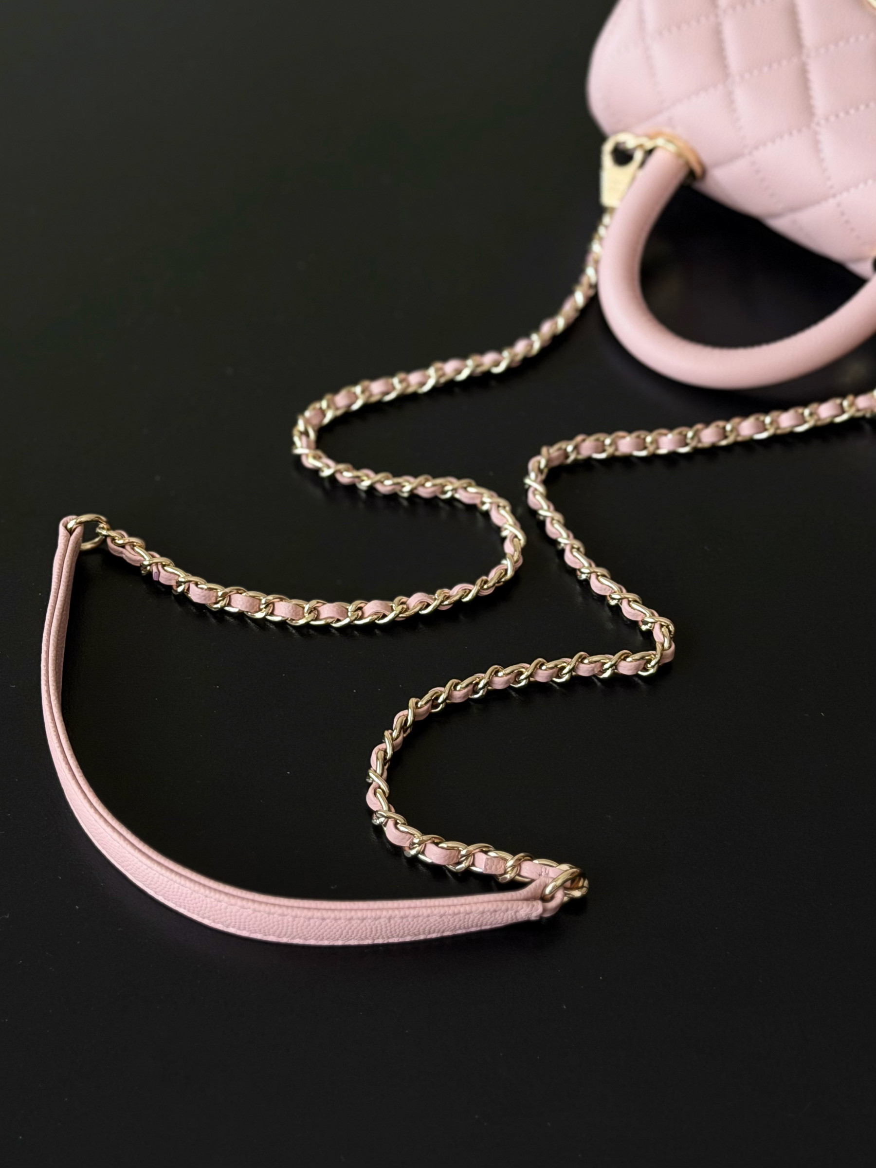 Ch**el mini coco handle 13x19x9cm