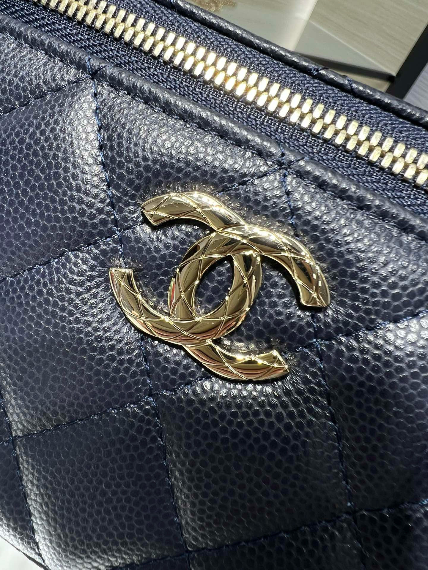 Ch**el clutch with chain deep blue ap4590 17x9.5x8cm