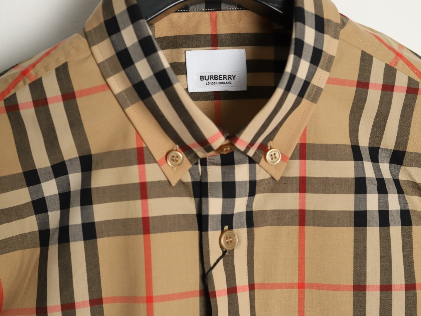 Bv*b*rry long-sleeved shirts