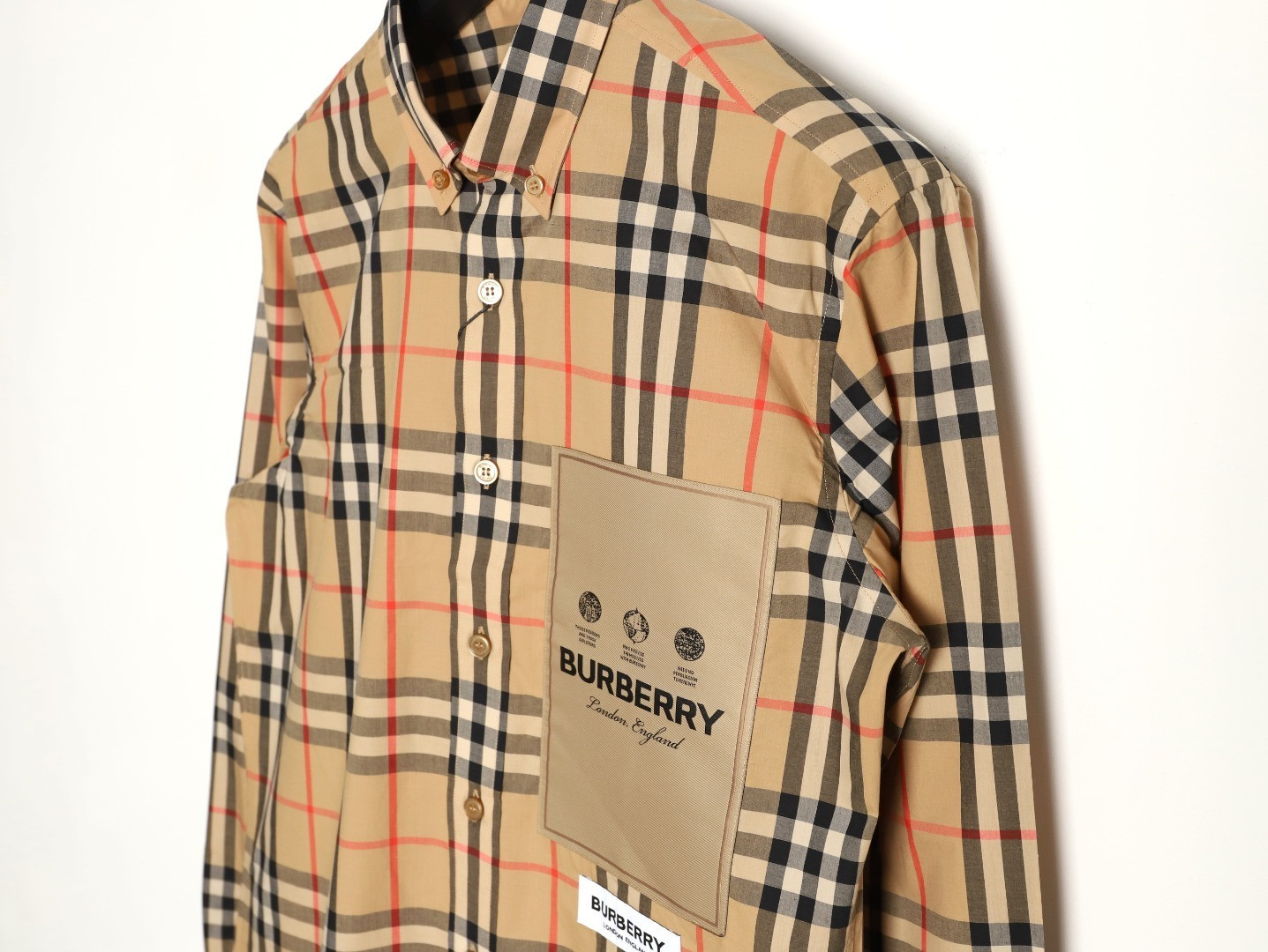 Bv*b*rry long-sleeved shirts