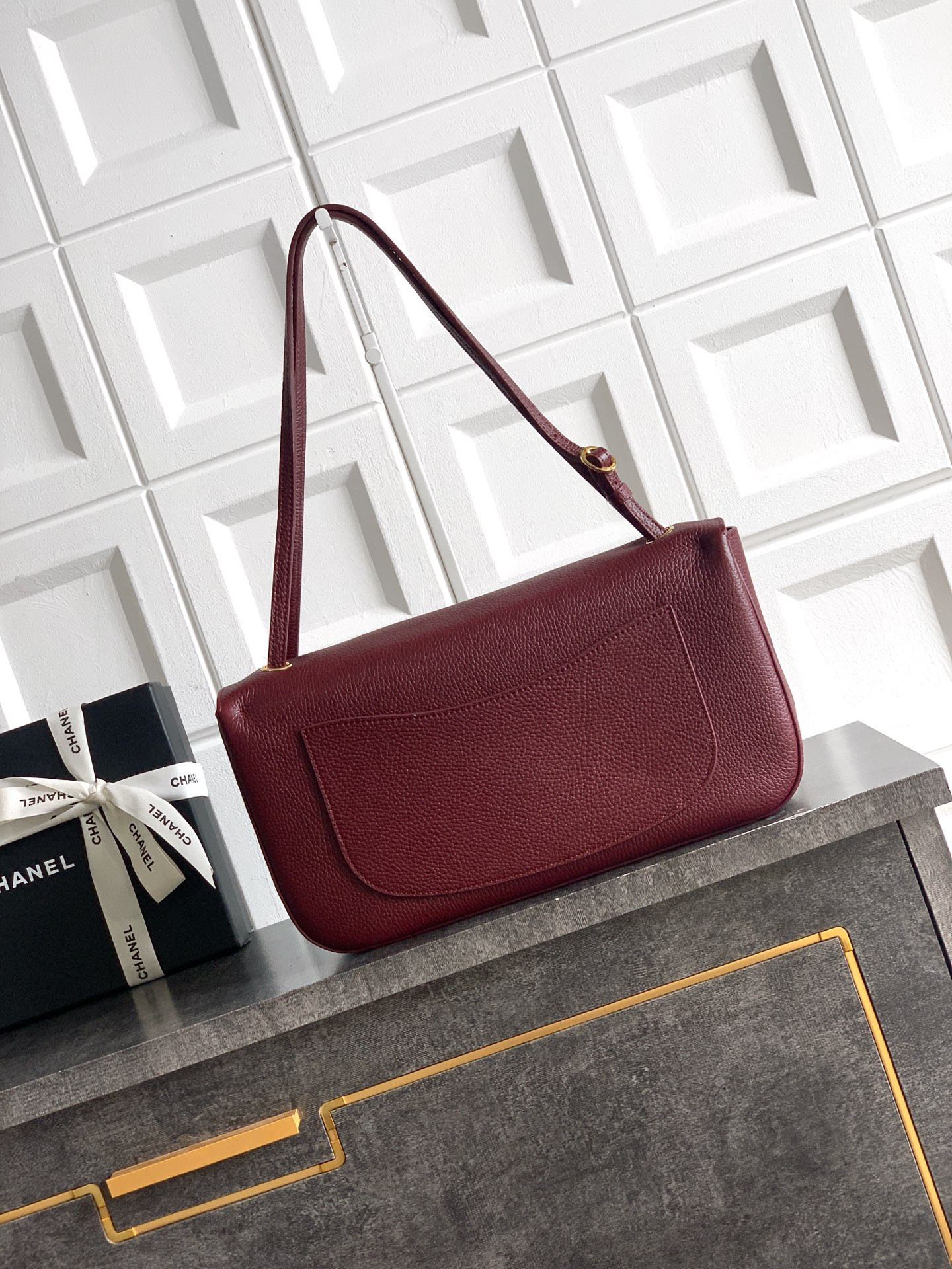 Ch**el maxi flapbag as6231 19.5x32x10cm