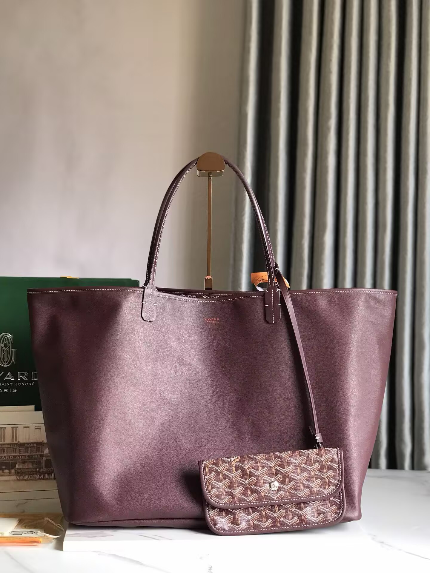 G09ard anjou gm bag 39x32x19cm
