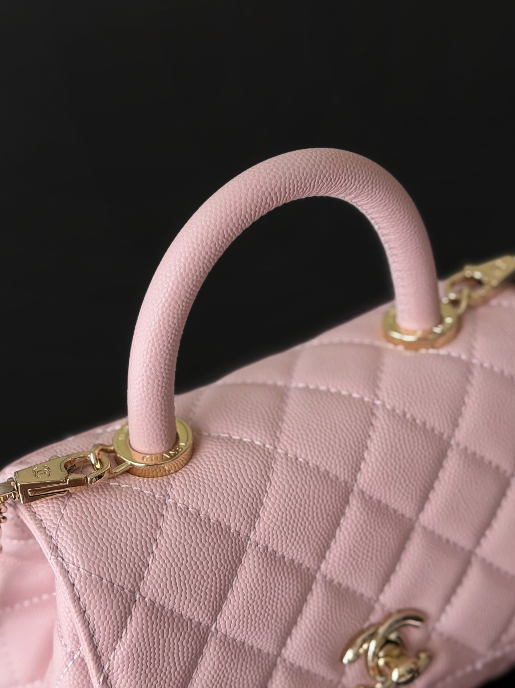 Ch**el mini coco handle 13x19x9cm