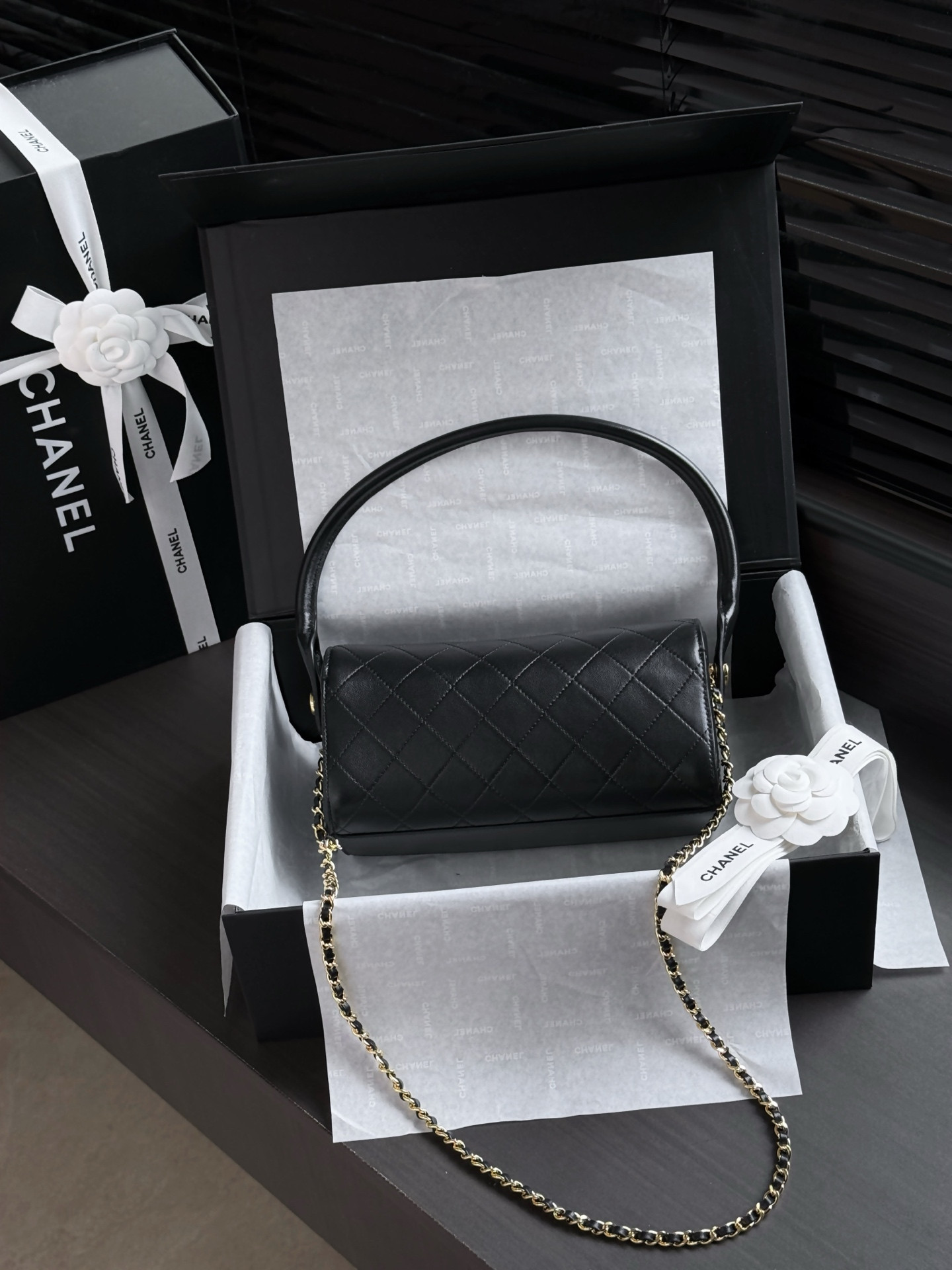 Ch**el clutch with chain ap5294 11x23x12.5cm