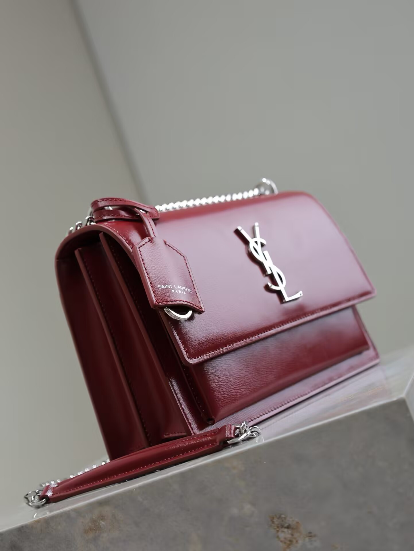 Y51 SUNSET MEDIUM IN SMOOTH LEATHER 20x16 x6.4cm