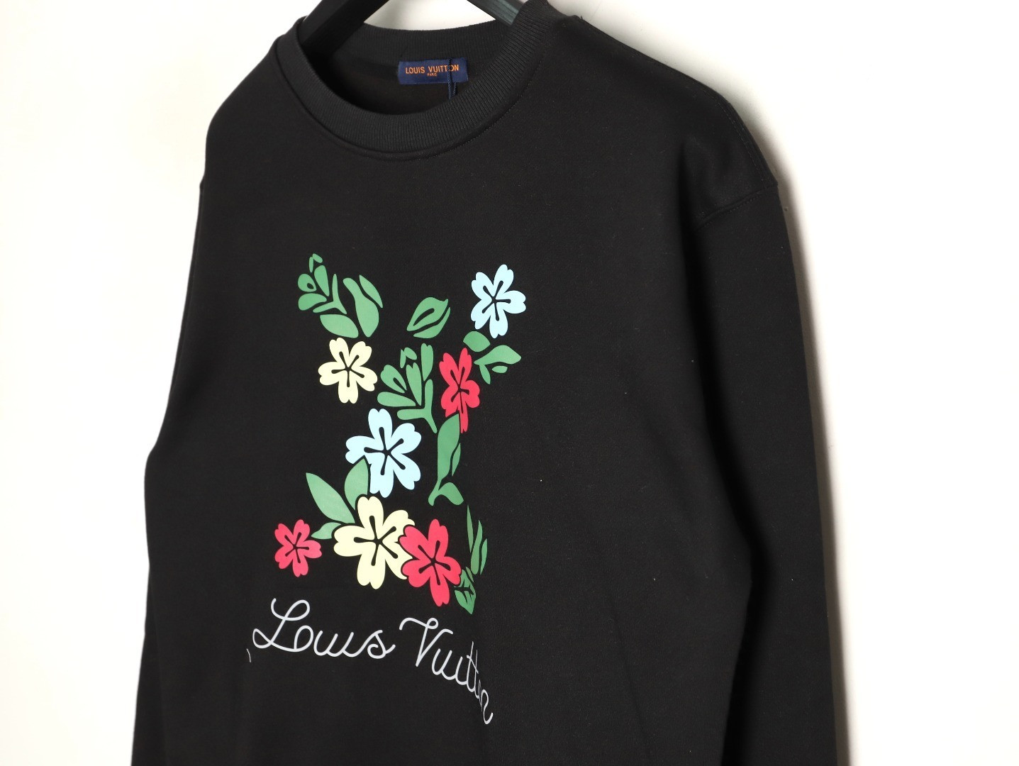 L0vis Vvtt0n LV 25FW Plush Hoodies
