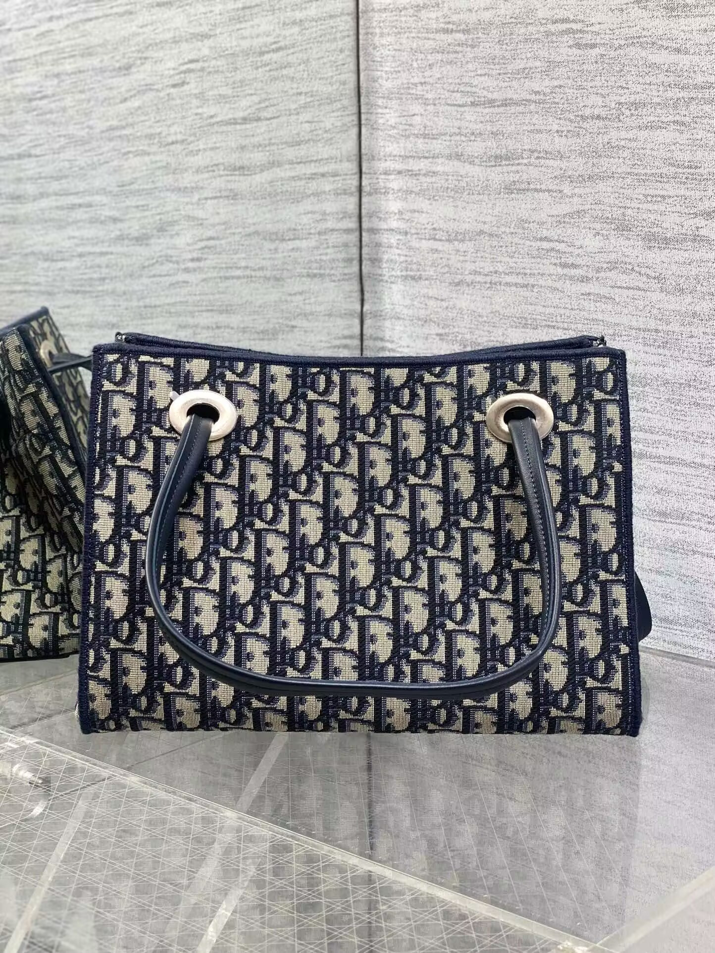 D10r small shopping bag 27x19x13.5cm