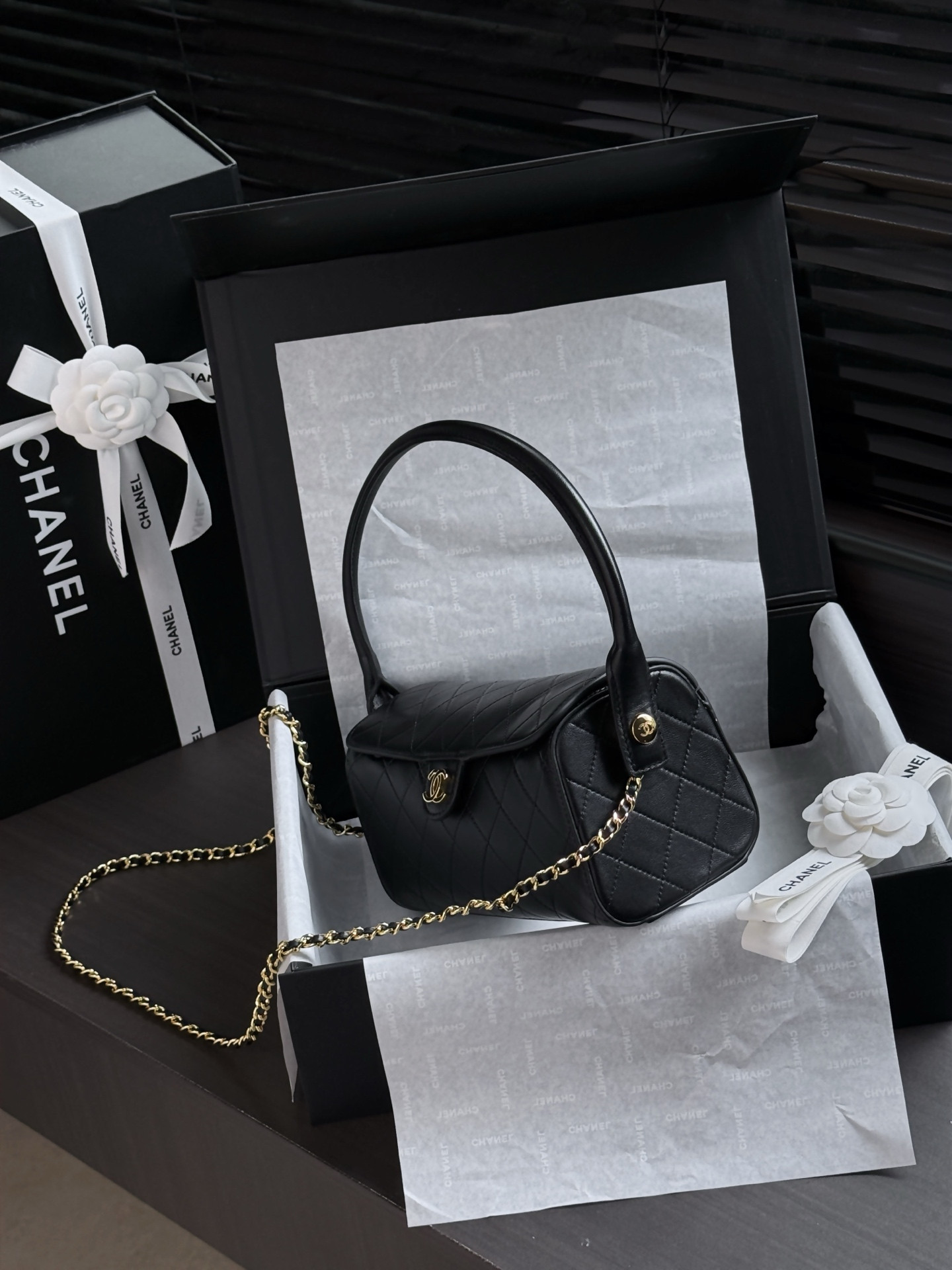 Ch**el clutch with chain ap5294 11x23x12.5cm