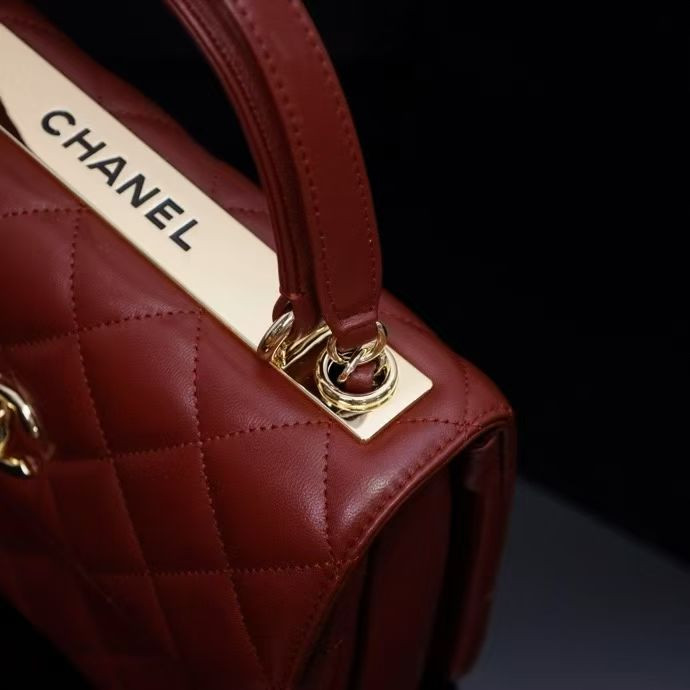 Ch**el flap bag with top handle 17x25x12cm