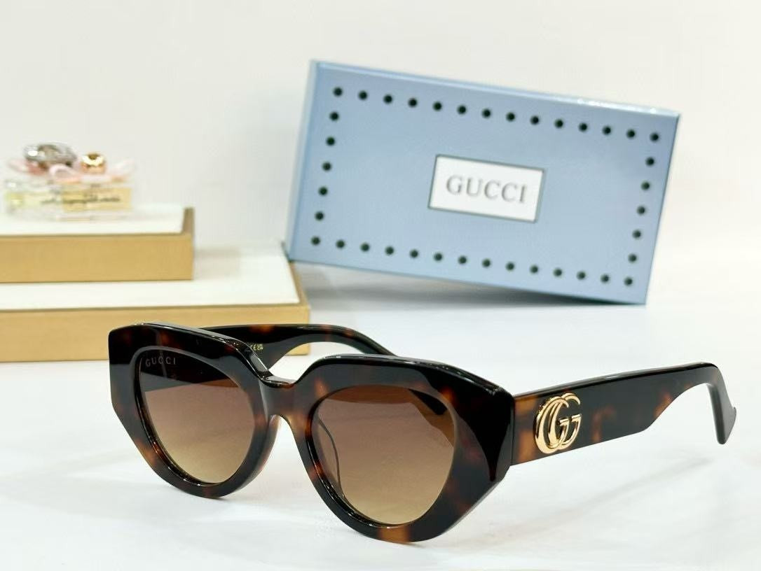 Gvc*1 Glasses GG1843S