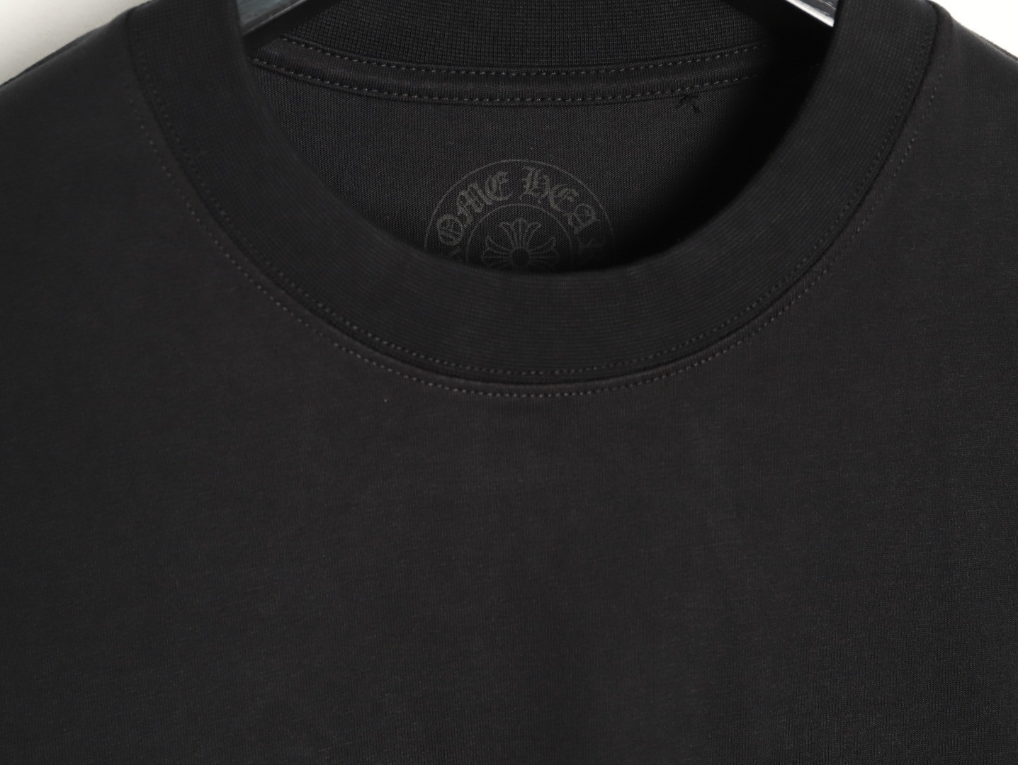 Ch*0me He**ts short-sleeved t-shirt