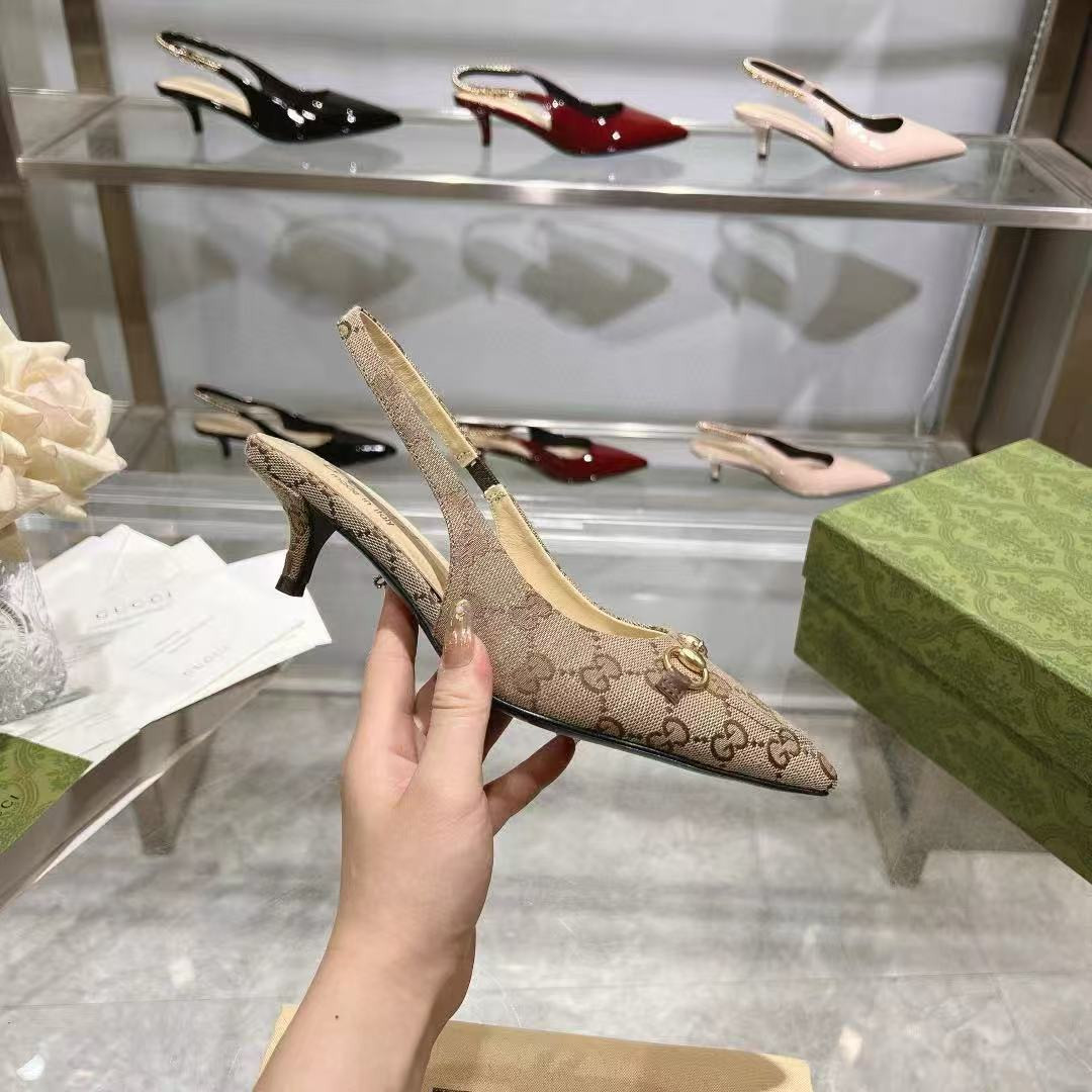UA Gvc*1 HORSEBIT SLINGBACK PUMP LOW HEEL