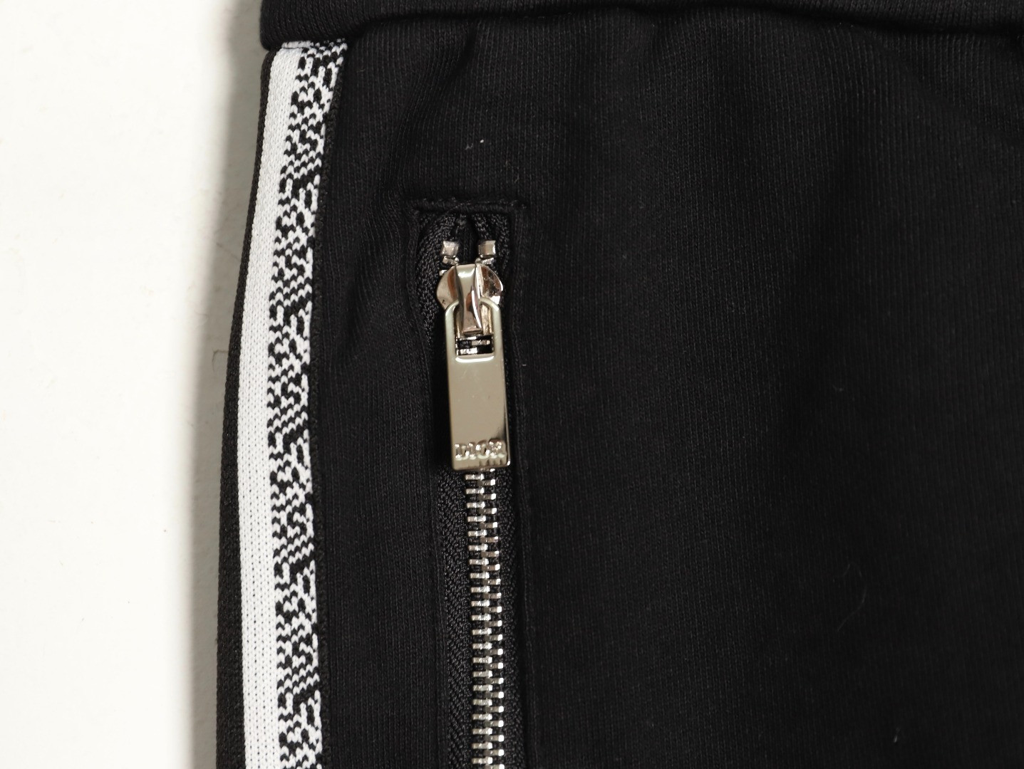 D10r Pants