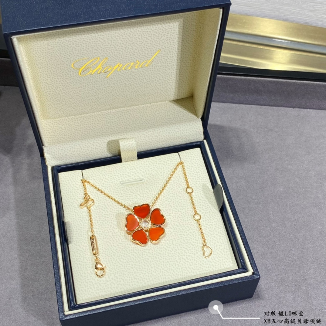 Chopard Five Hearts Mother-of-Pearl  Necklace