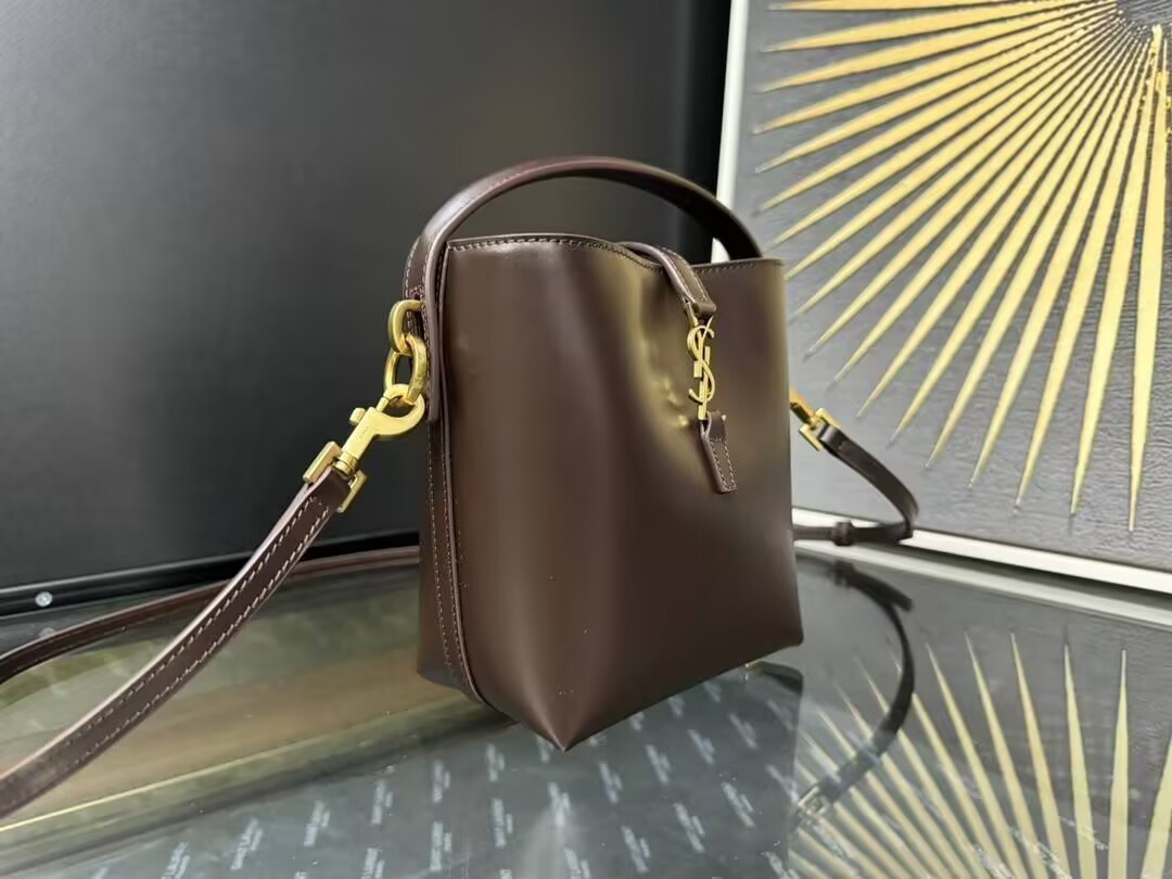 Y51 LE 37 Mini (Shiny Leather) 15x13x6cm