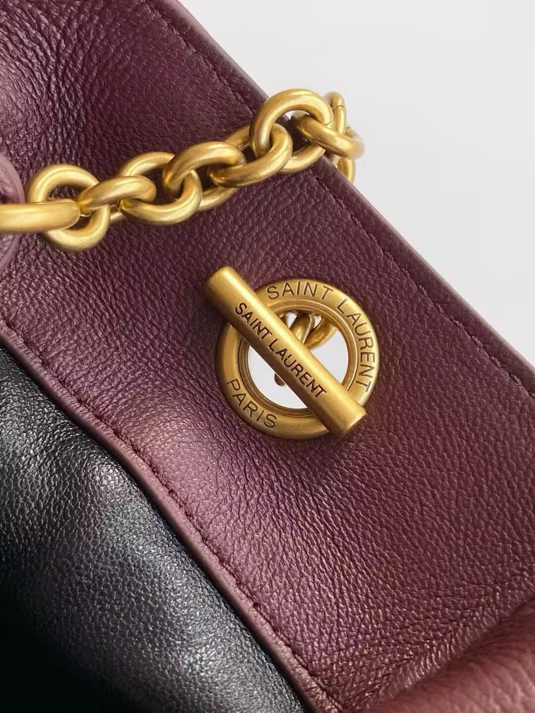 Y51 jamie 4.3 pochon quilted leather shoulder bag 26x18x11cm