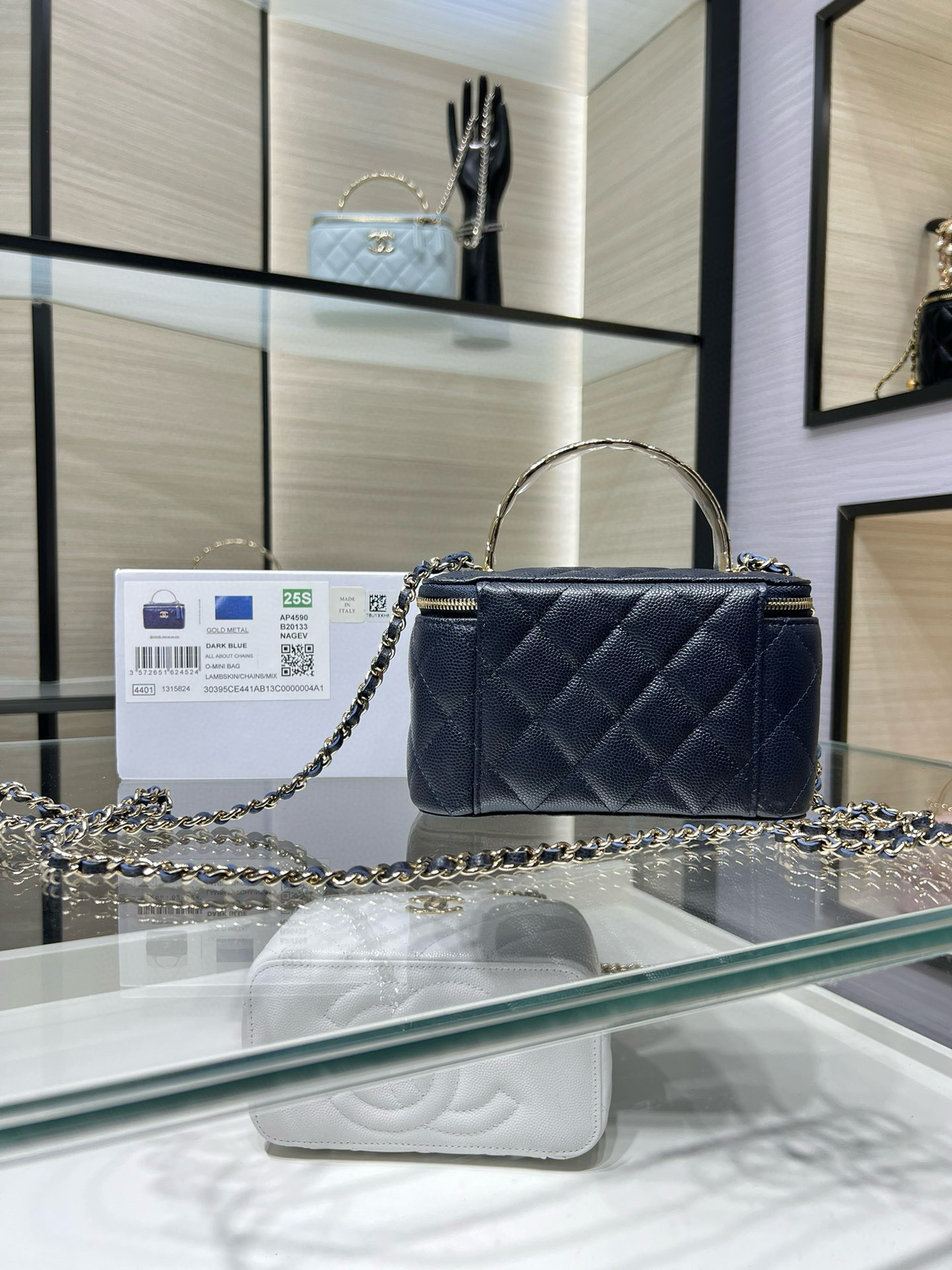 Ch**el clutch with chain deep blue ap4590 17x9.5x8cm