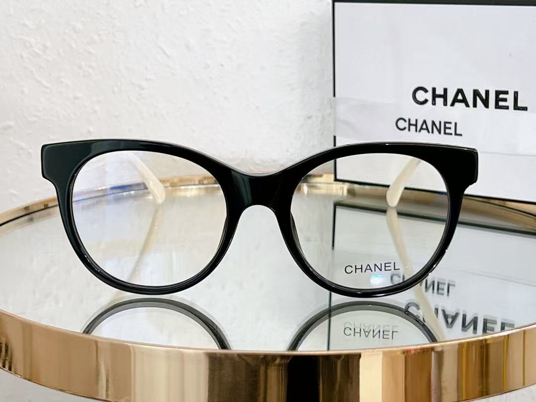 Ch**el Glasses