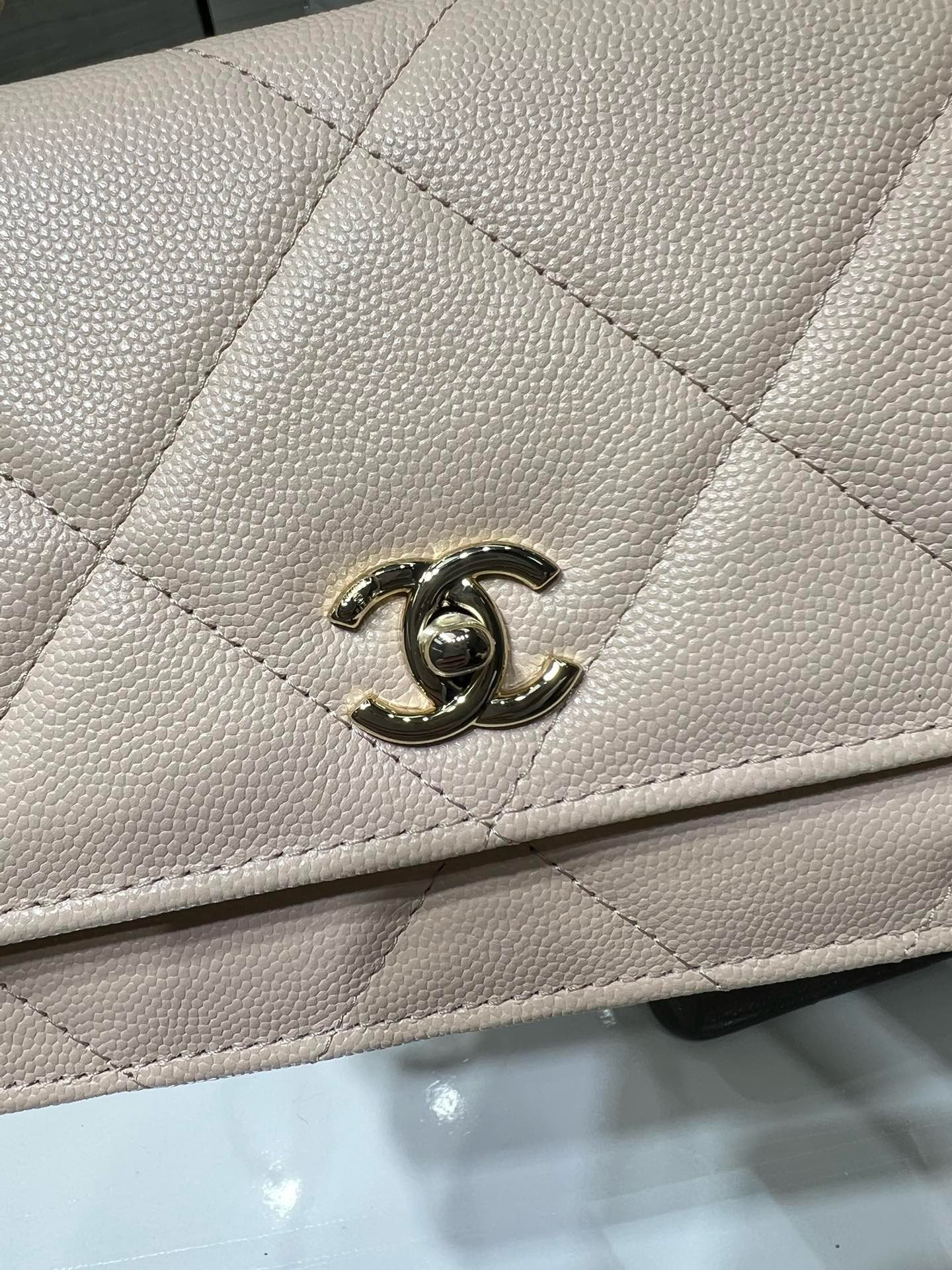 Ch**el flap bag with top handle 19x12x3.5cm