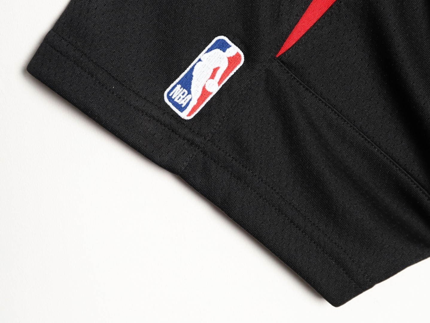 Ba1en*iaga short-sleeved t-shirt