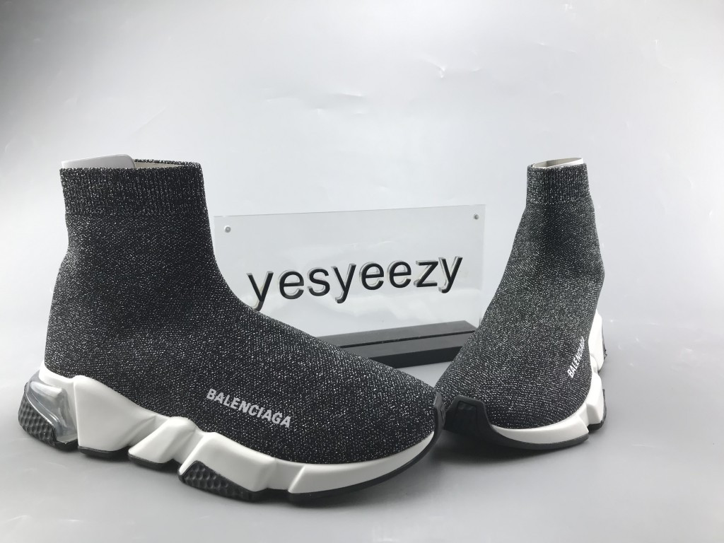 UA SPEED TRAINERS
