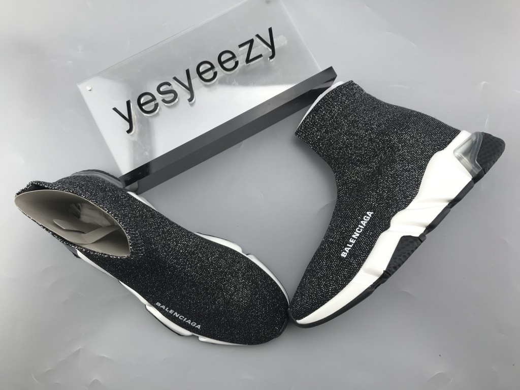 UA SPEED TRAINERS